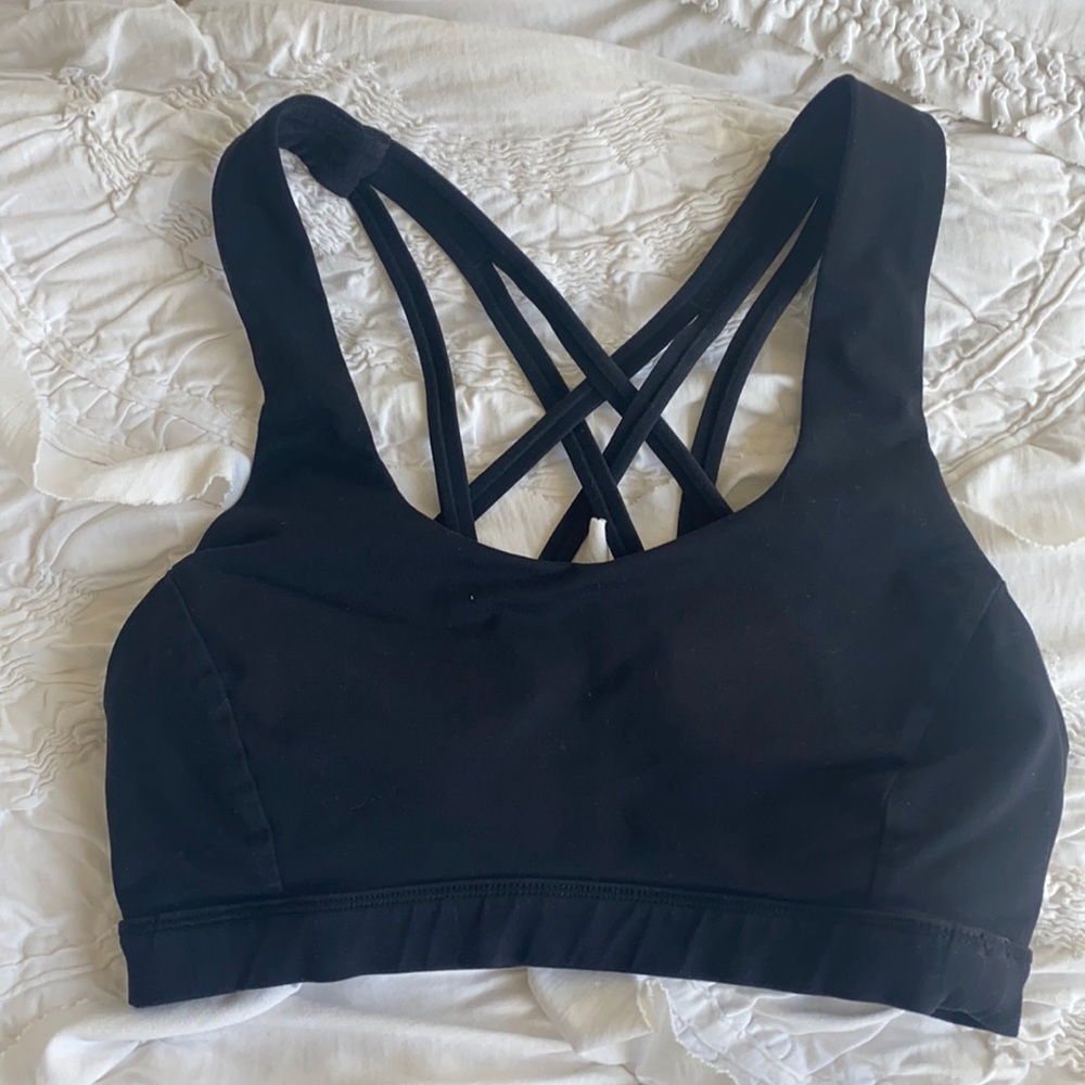 Lululemon sports bra